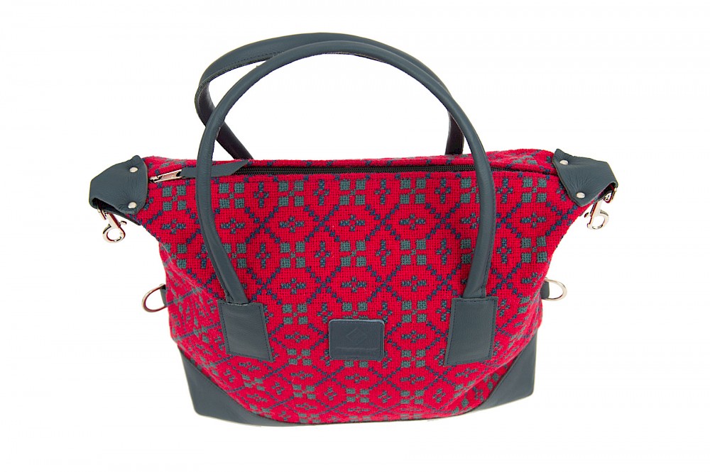 Old Welsh - Welsh Tapestry Overnight Bag (X14)