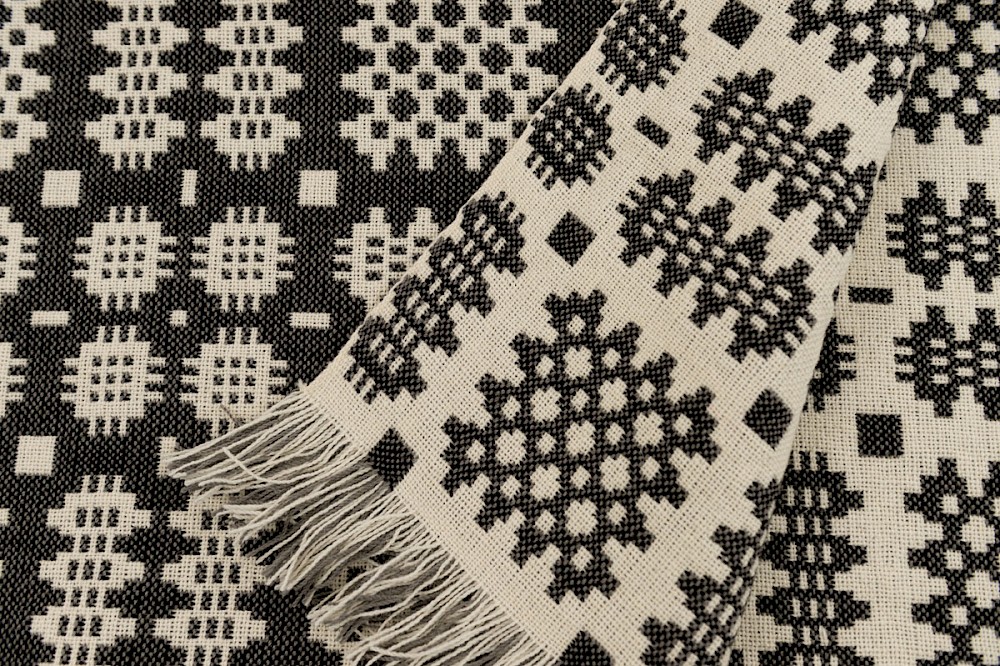 Ash (Yr Onnen) - Welsh Bedspread (T3 31A) discontinued