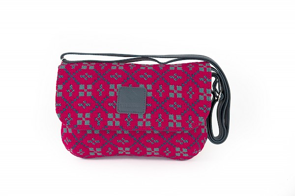 Old Welsh - Katy Bag (X14)